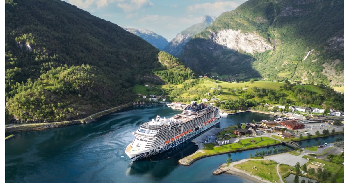Sheltered Adriatic harbor for The Royal Ionian Passage